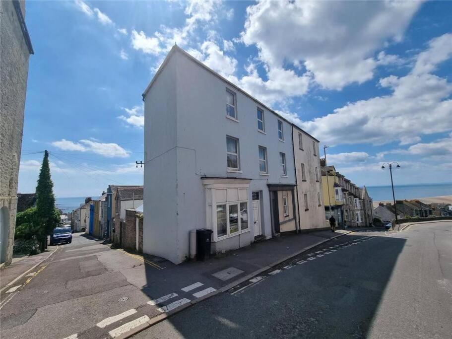 Bright & Beautiful 4 Bedroom House With Sea Views Portland Exterior photo